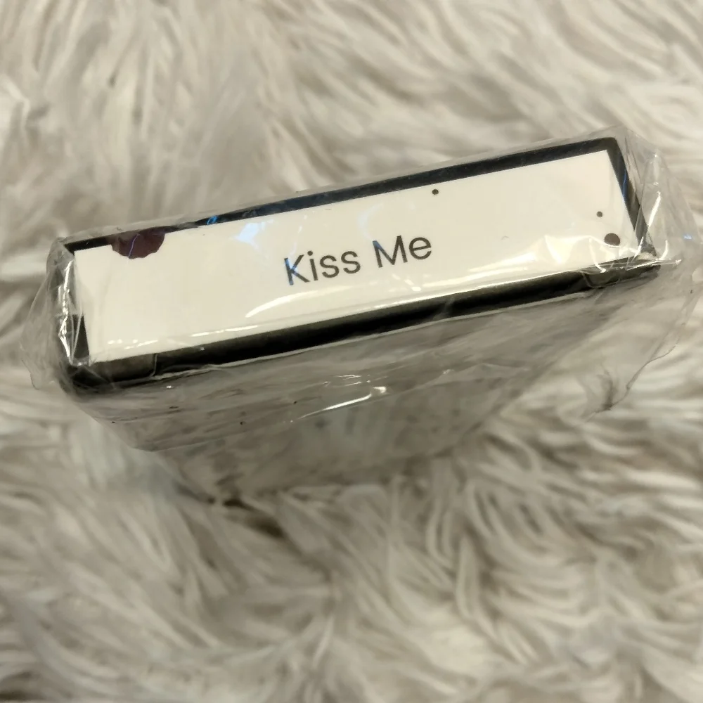 🆕 Lashaholic Luxury Lashes (Kiss Me)